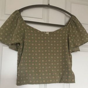 Green floral top